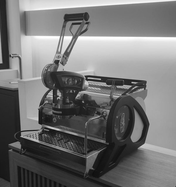 Machine La Marzocco à levier sur comptoir